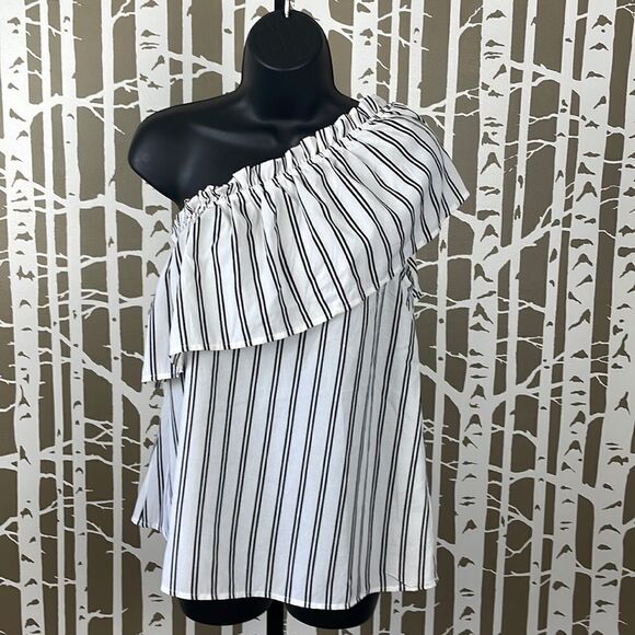 Striped One Shoulder Ruffle Sleeve Top sz S - Picture 1 of 4